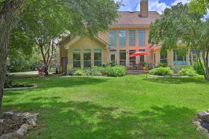 Patriotic Lakefront Seguin Home with Dock and Deck