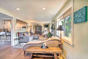 Rejuvenating Poulsbo Home with Meditation Space