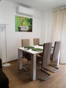 Fotografie z fotogalerie ubytování Apartamento DELUX BENIDORM v destinaci Benidorm
