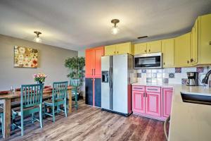 Gallery image of Bright, Renovated Apartment with Views of Pikes Peak in Colorado Springs