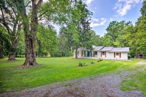 Gallery image of Renovated Home on Watauga River, By Boat Ramp in Elizabethton