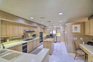 Gallery image of Luxury Home with Pool and Spa - 3 Mi to Natl Park! in Rancho Mirage