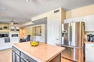 Fotografie z fotogalerie ubytování Private Pool and Hot Tub Southeast Gilbert Home v destinaci Gilbert + 31 fotografií