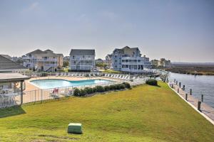 Gallery image of Manteo Waterfront Resort Home with 30-Ft Dock! in Manteo