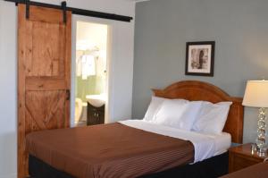 Krevet ili kreveti u jedinici u objektu The Oak Motel