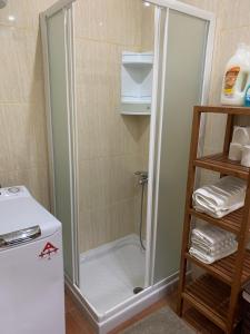 Et badeværelse på PLAYA CHICA BEACH 1 + 32 billeder