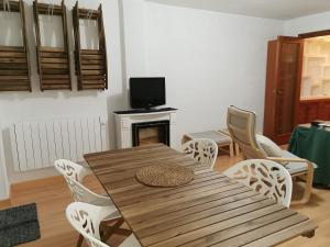 TV a/nebo společenská místnost v ubytování EDIFICO BULGARIA CON GARAJE