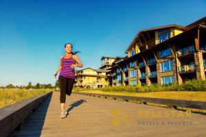 Hosté ubytování The Beach Club Resort — Bellstar Hotels & Resorts