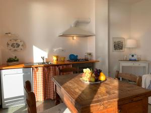 Fotografie z fotogalerie ubytování Lo Scoglio by Holiday World v destinaci Cavi di Lavagna