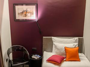 Ein Sitzbereich in der Unterkunft ArtLoft Garni Hotel