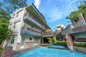 Bazén v ubytování Yunlin Gukeng Da-Hu Villa B&B nebo v jeho okolí