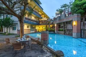 Bazén v ubytování Yunlin Gukeng Da-Hu Villa B&B nebo v jeho okolí