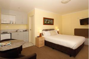 Ένα ή περισσότερα κρεβάτια σε δωμάτιο στο Ocean View Motel