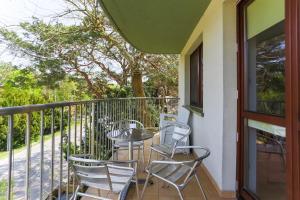 Balkon lub taras w obiekcie Apartamenty Świnoujście - Apartament wiosenny Rezydencja Żeromskiego