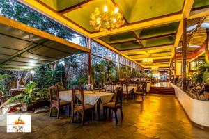 Restaurant o un lloc per menjar a Masai Lodge