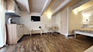 Postel nebo postele na pokoji v ubytování B&B A casa di Antonella