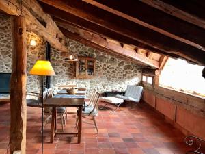 Część wypoczynkowa w obiekcie Casona de Saltus, espectacular casona en Sotosalbos,10min de Segovia
