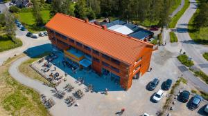 Budova, kde se hotel nachází + 15 fotografií