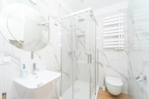 Kúpeľňa v ubytovaní Flatbook - Old Town Deluxe Apartments with Sauna and Parking