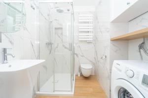 Kúpeľňa v ubytovaní Flatbook - Old Town Deluxe Apartments with Sauna and Parking