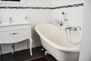 Koupelna v ubytování Casa de Ross