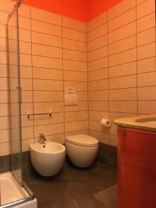 A bathroom at Maison d'Elite
