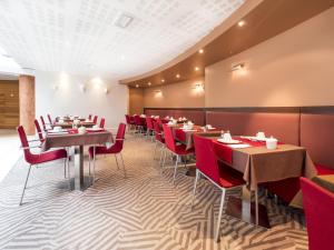 Restaurace v ubytování Hôtel Le Pré Carré