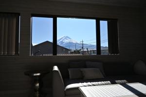 ヴィラから撮影された、または一般的な山の景色