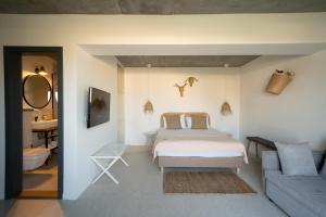 Кровать или кровати в номере The Pines Boutique Villa - Vama Veche