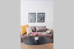 Un lugar para sentarse en Luminosos Loft En Recoleta 2 Cuadras Del Subte