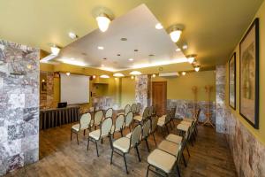 Área de negócios e/ou sala de conferências em Best Western Vilnius