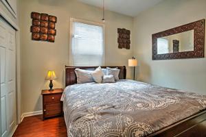 Легло или легла в стая в Charming NOLA Home 5 Miles to Bourbon Street!