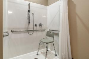 Koupelna v ubytování Studio 6-Mesquite, TX - Dallas