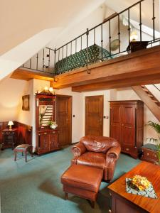 Posezení v ubytování Hotel U Zlatého Stromu Prague by BHG