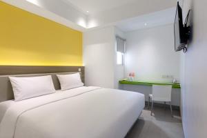 Televisyen dan/atau pusat hiburan di Amaris Hotel Slipi