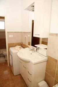Galeriebild der Unterkunft Ivic Apartments Vodice Croatia in Vodice