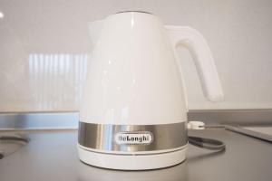 中村屋 京都円町別邸 紅葉にあるコーヒーまたはお茶