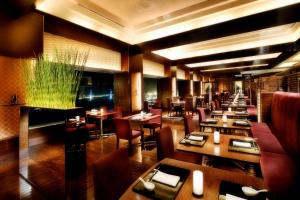 横滨洲际大酒店(InterContinental Yokohama Grand, an IHG Hotel)的休息区