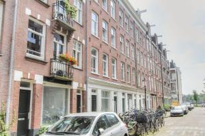 Gallery image of Luxurious ground floor apartment with patio in Amsterdam
