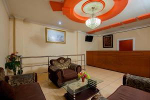 Gallery image of OYO 2045 Hotel 211 in Parapat