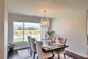 Gallery image of Beautiful Sonoma House with Patio and Vineyard Views! in Sonoma