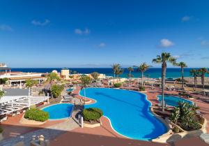 The swimming pool at or close to H10 Playa Esmeralda - Adults Only