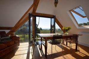 Gallery image of Bosham Lodge Barn in Bosham