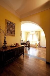 Posedenie v ubytovaní Castello Izzalini Todi Resort