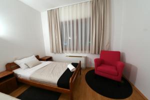 Posteľ alebo postele v izbe v ubytovaní Apartments & Rooms Krizevci