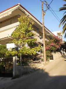 The building in which Az apartmant is located