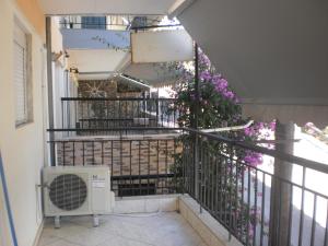A balcony or terrace at Zavrakli