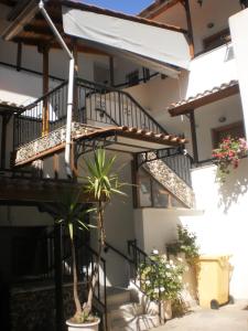 A balcony or terrace at Zavrakli