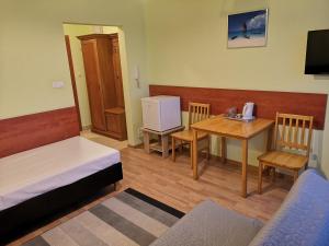 Televisyen dan/atau pusat hiburan di Hotel Duka
