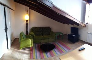 A seating area at Apartamentos El Majuelo